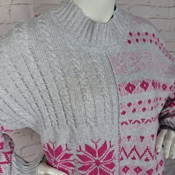 cupcake and Cashmere Cable Nordic Knit sweater - Picture 2 of 11